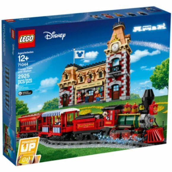 All aboard 71044 LEGO Disney Train and Station - Jay  Disney: Train and Station (71044)